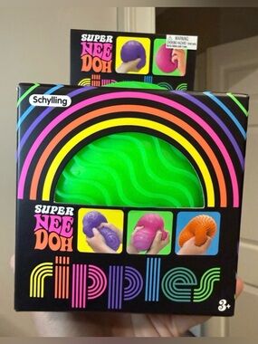 Schylling Super NeeDoh Ripples Sensory Squishy Toy - Green